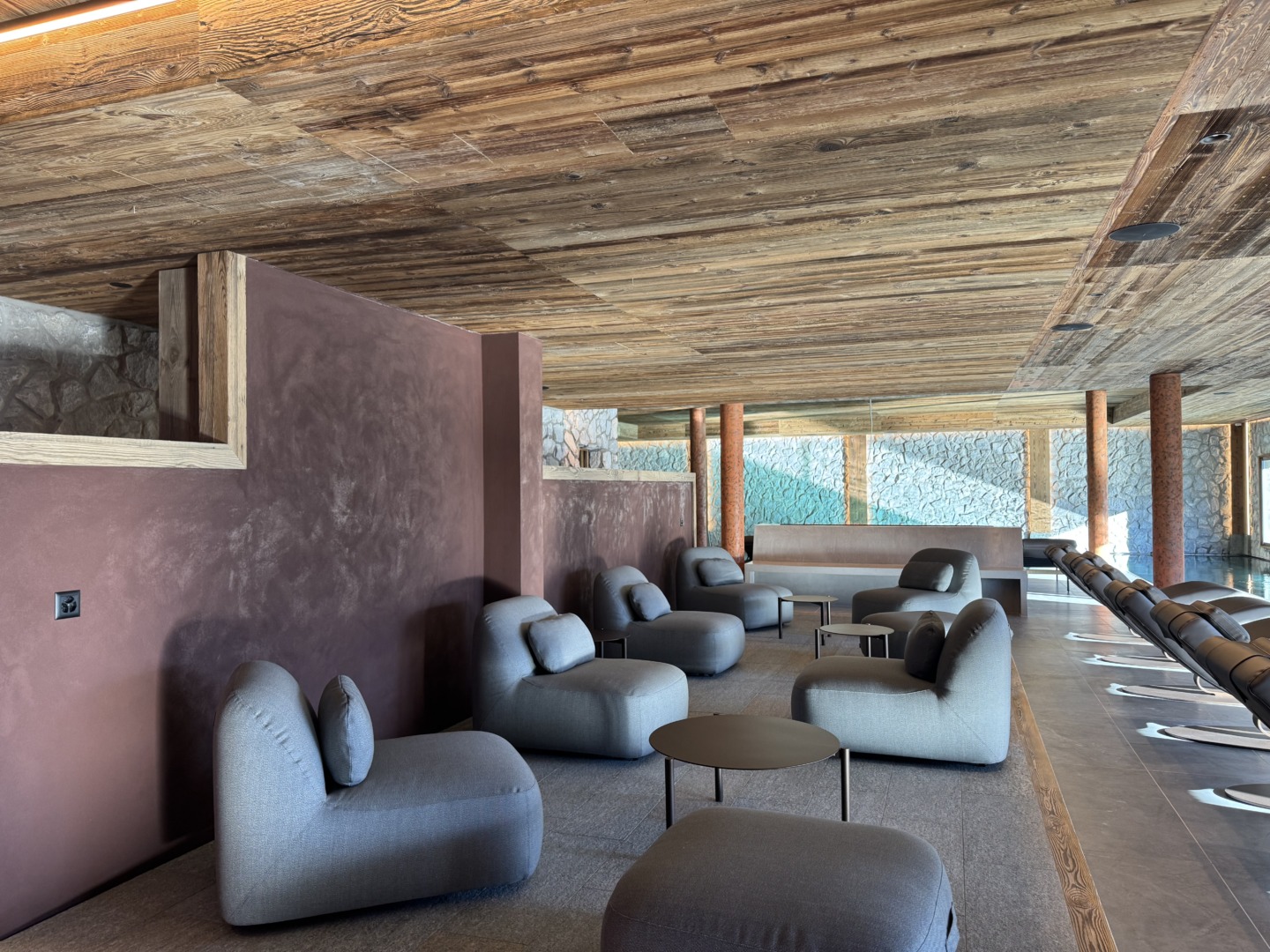 Dent Blanche Resort 4.5pcs